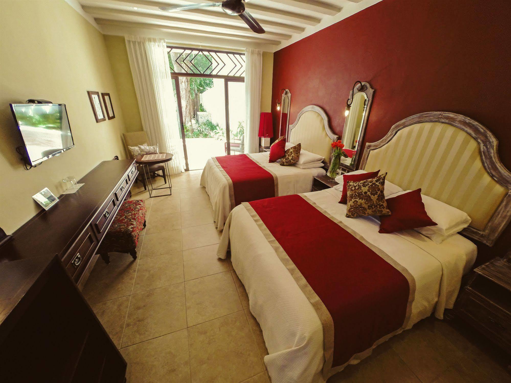 Casa Italia Luxury Guest House - Adults Only Mérida Exterior photo